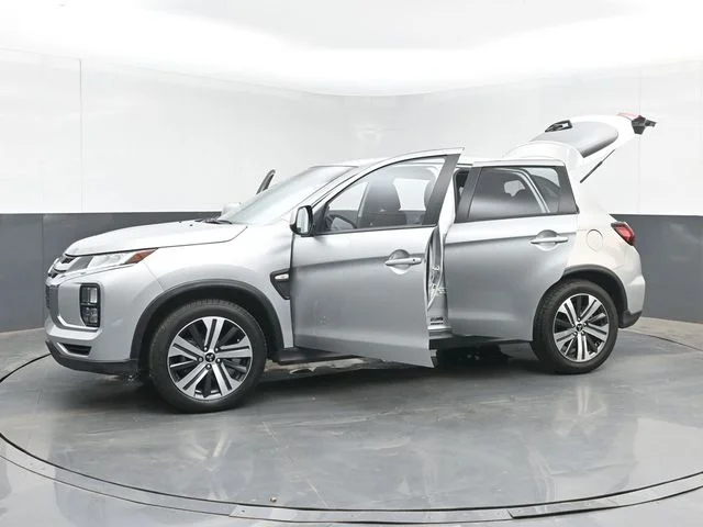 Used 2024 Silver Mitsubishi 2.0 ES image 50