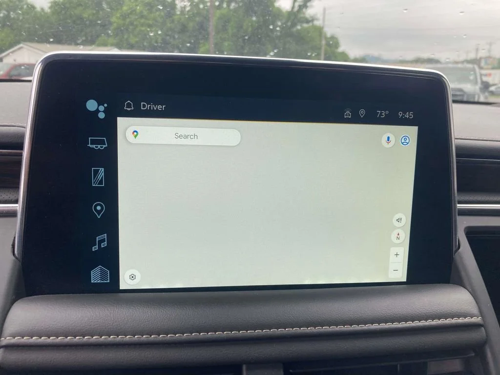 Used 2023 Summit White Chevrolet Premier image 18
