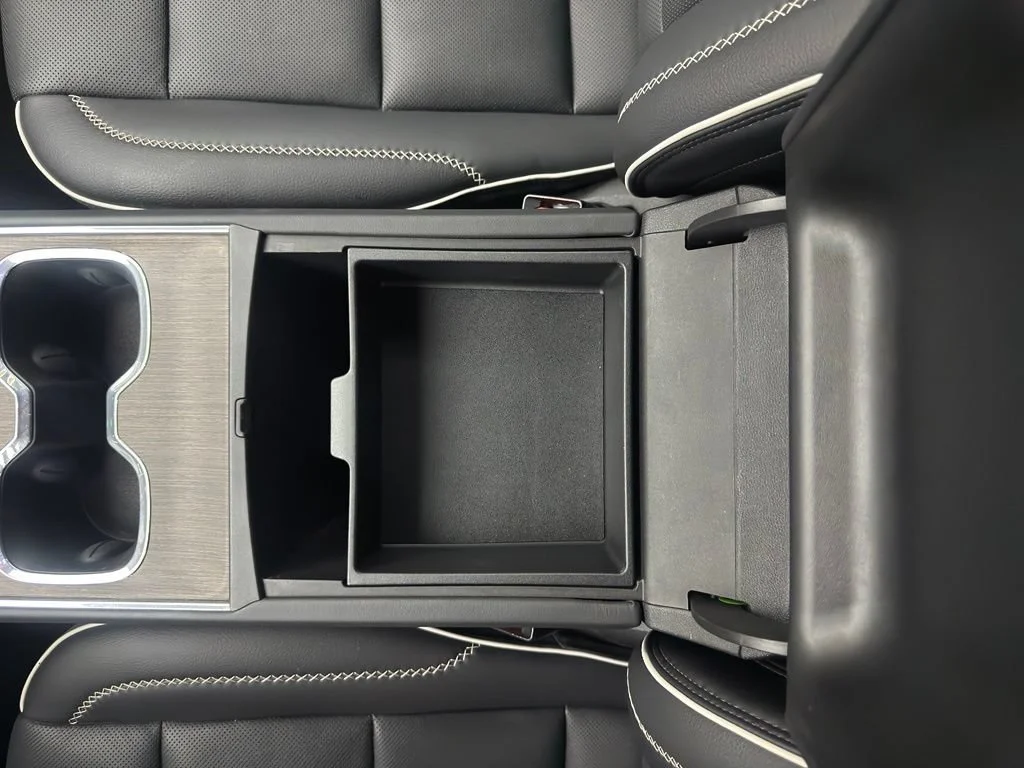 Used 2024 Ebony Twilight Metallic GMC Denali image 35