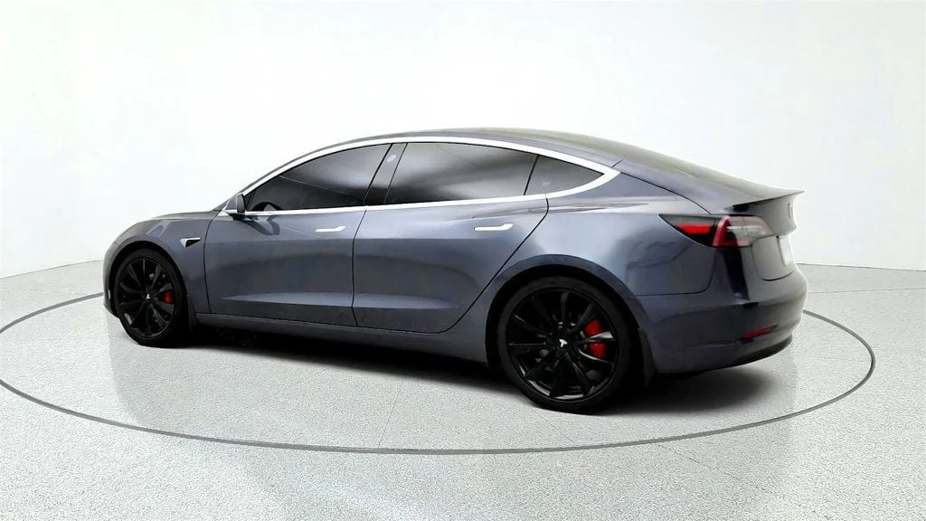 Used 2018 Midnight Silver Metallic Tesla Performance AWD w/ 20