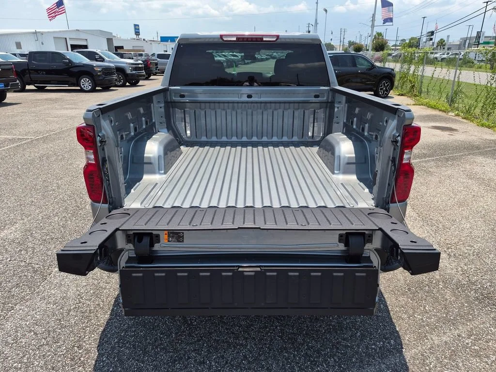 New 2026 Sterling Gray Metallic Chevrolet Custom image 31