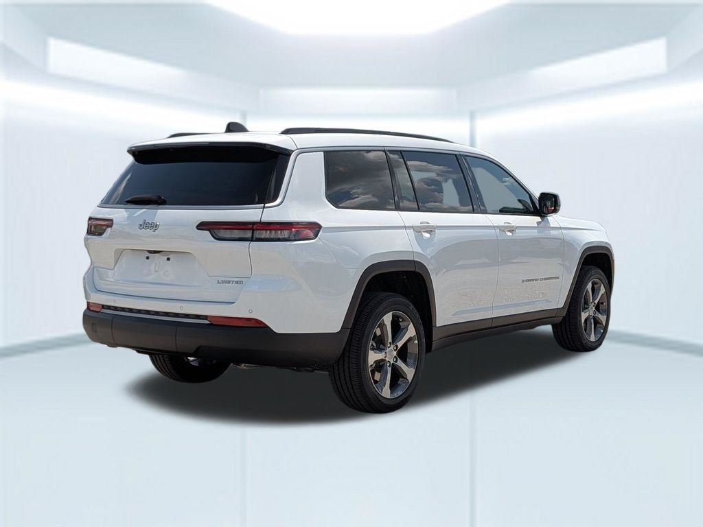 New 2026 Bright White Clear-Coat Exterior Paint Jeep Limited image 6