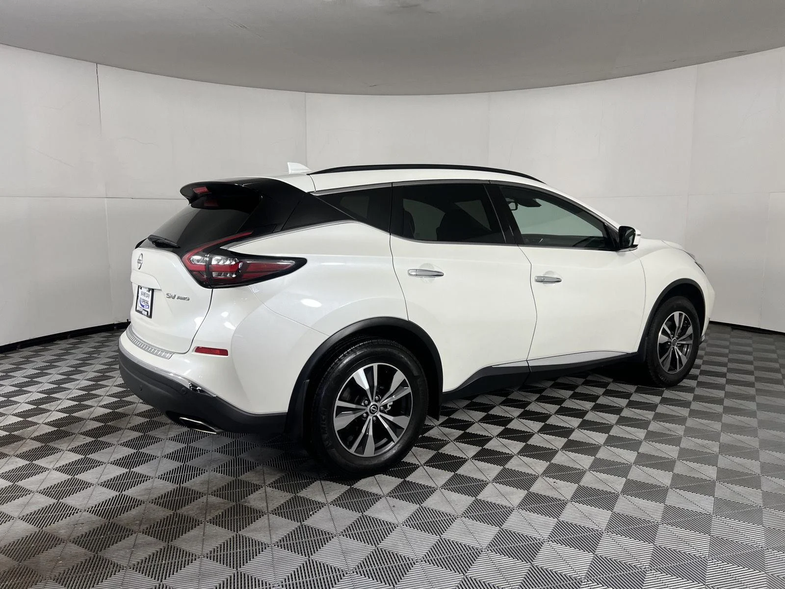 Used 2024 Pearl White Tricoat Nissan SV image 10
