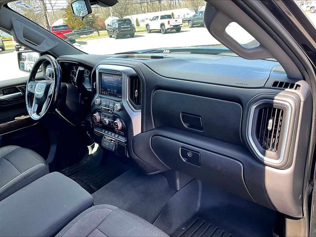 Used 2021 Onyx Black GMC Elevation image 14
