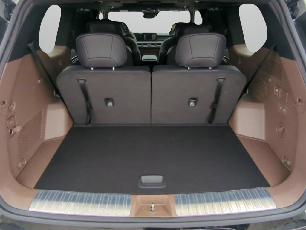 New 2026 Wolf Gray / Black Roof Kia GT-Line AWD image 15