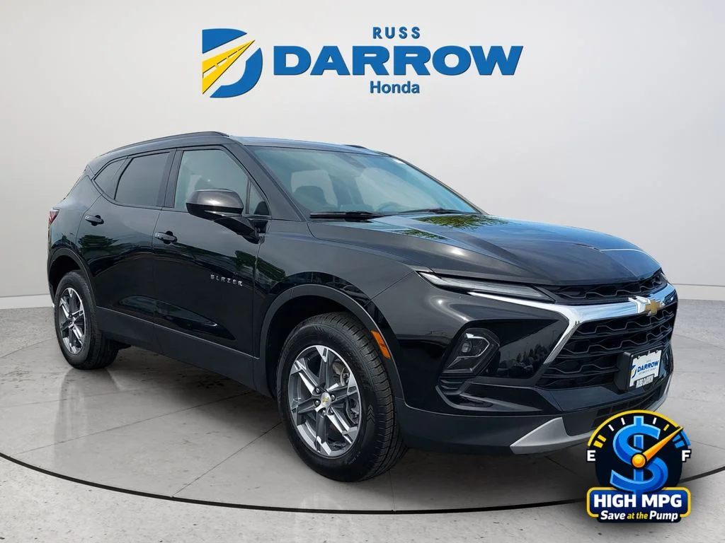 Used 2023 Black Chevrolet LT image 7