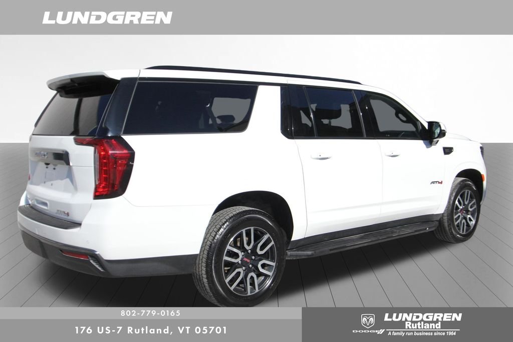Used 2023 White GMC AT4 image 9