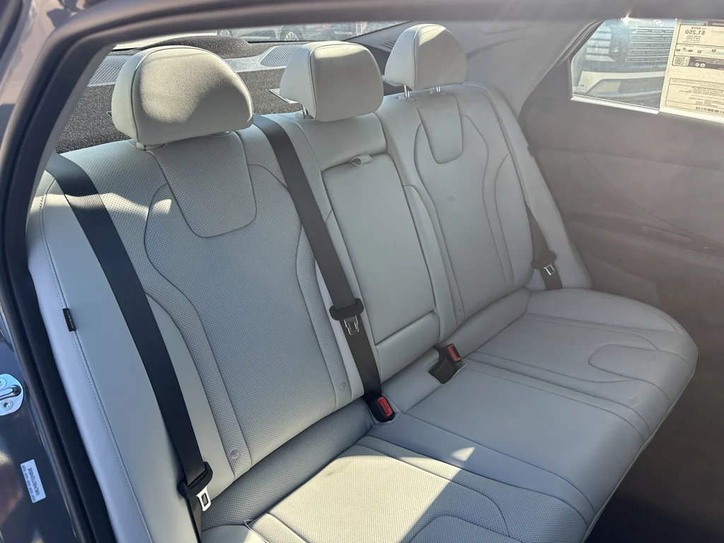 New 2026 Ecotronic Gray Hyundai Limited image 34
