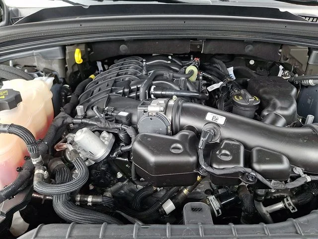 Certified Used 2024 Silver Jeep Altitude X image 29