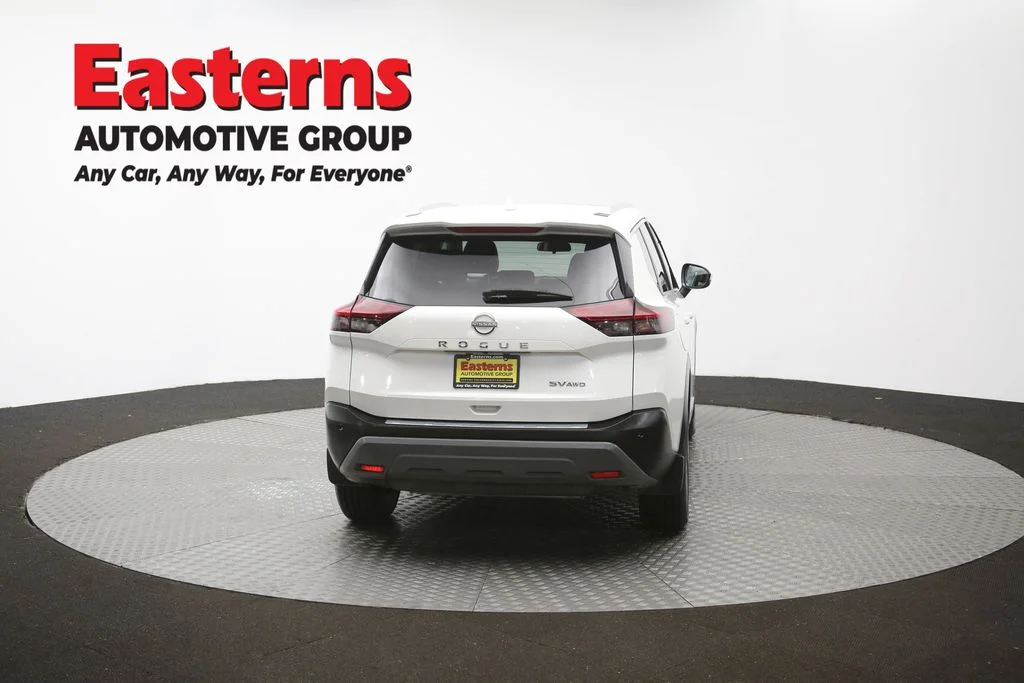 Used 2023 White Nissan SV image 37