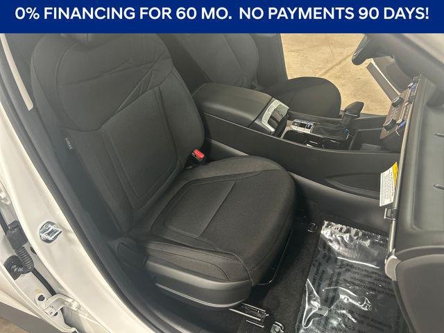 New 2026 White Hyundai SE image 26