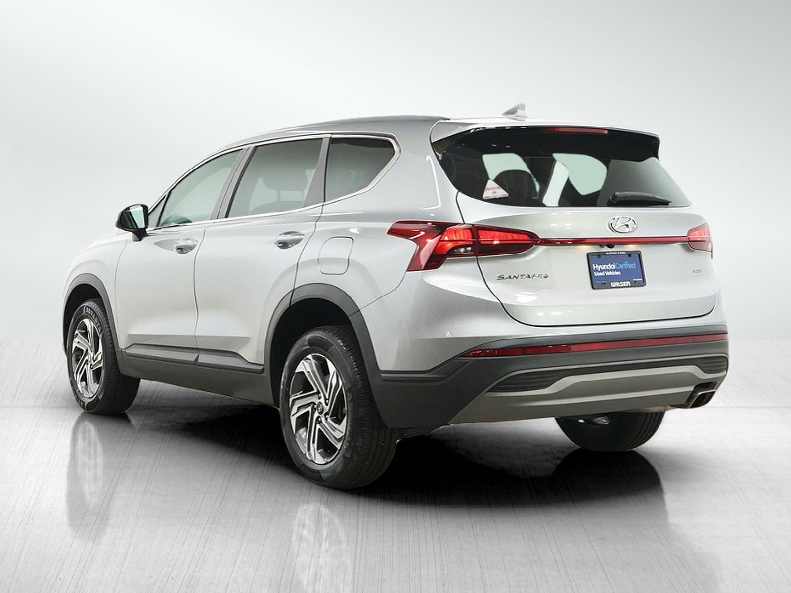 2023 Hyundai Santa Fe SE - Photo 3