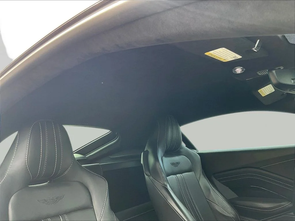 Used 2020  Aston Martin  image 24