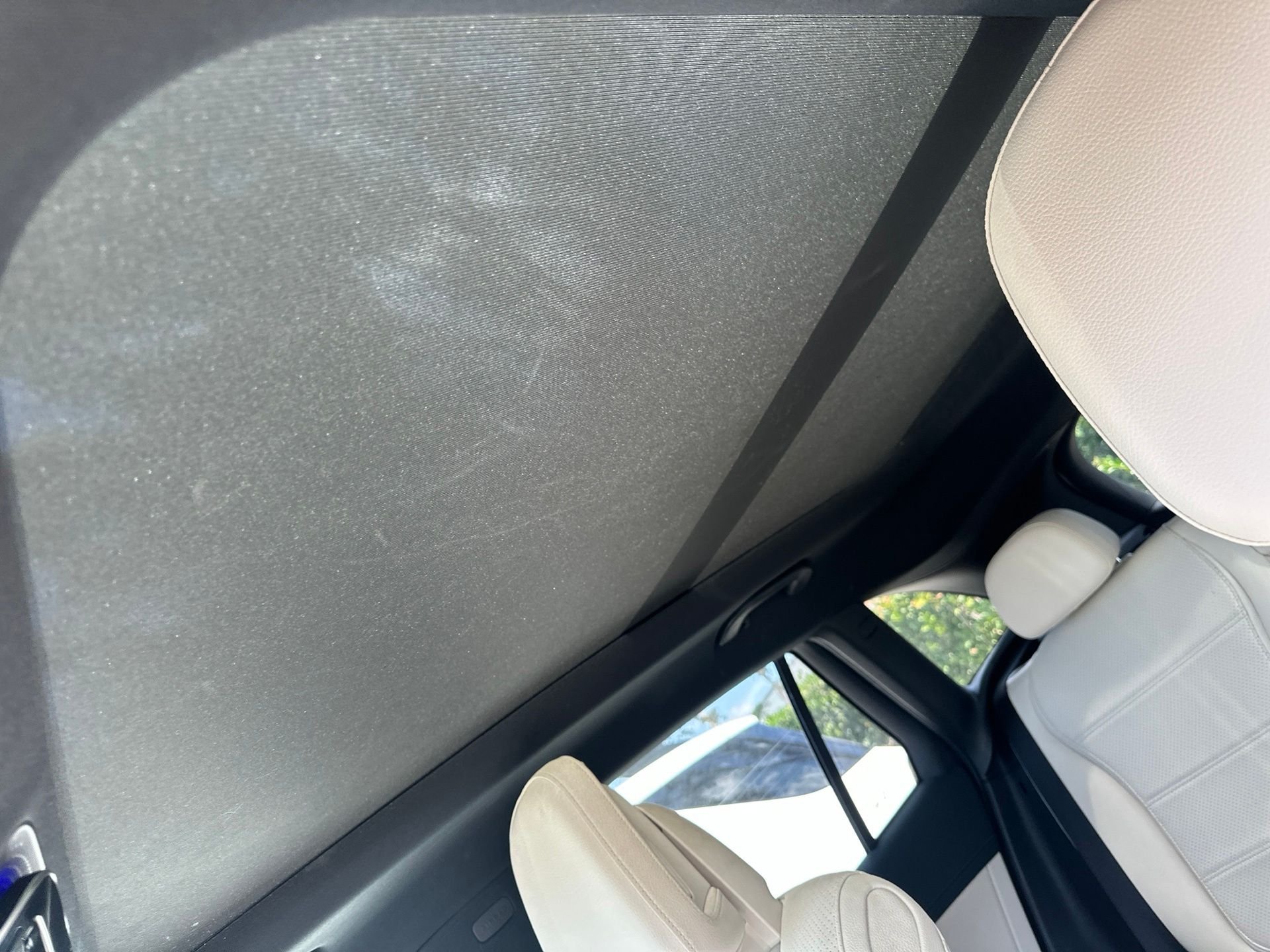 Used 2024 White Mercedes-Benz GLC 300 image 9