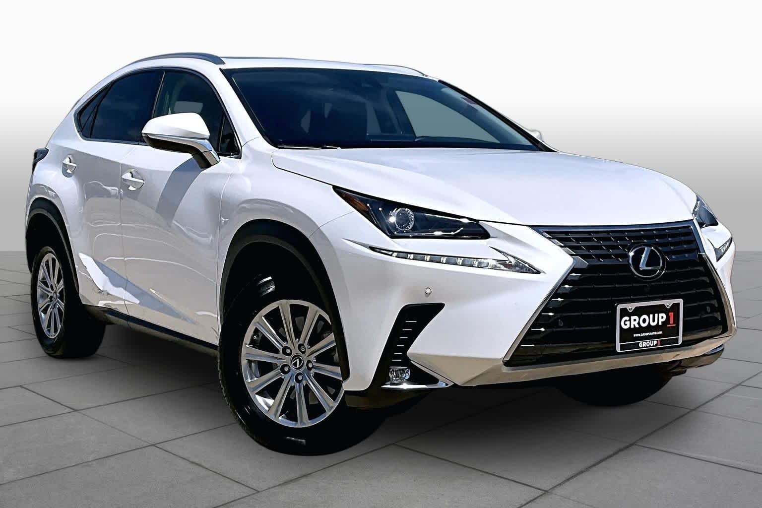 Used 2021 Eminent White Pearl Lexus  image 3