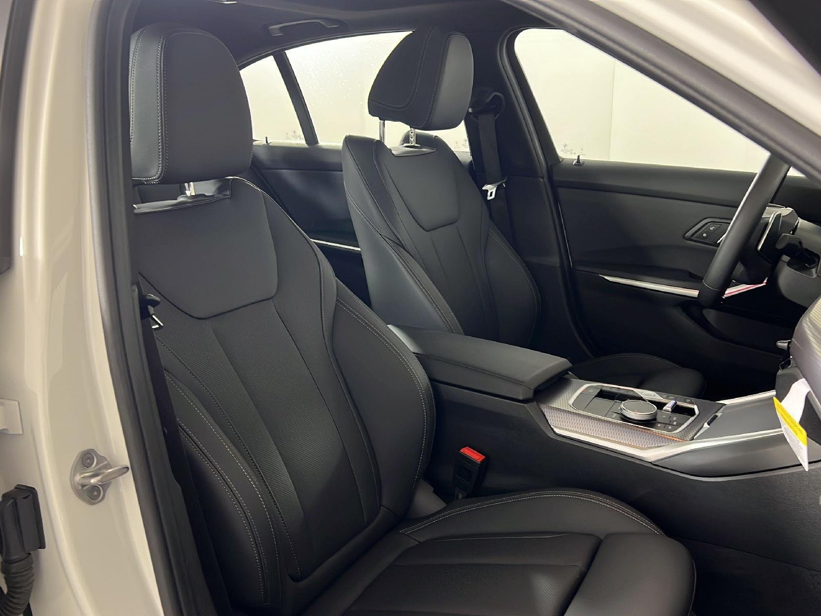 New 2026 Alpine White BMW 330i xDrive image 22