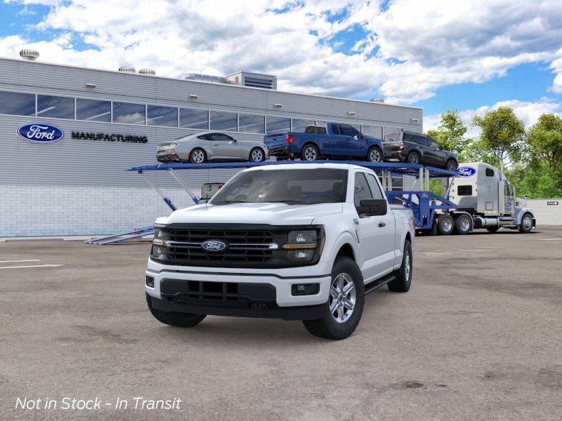 New 2026 Oxford White Ford XLT image 3