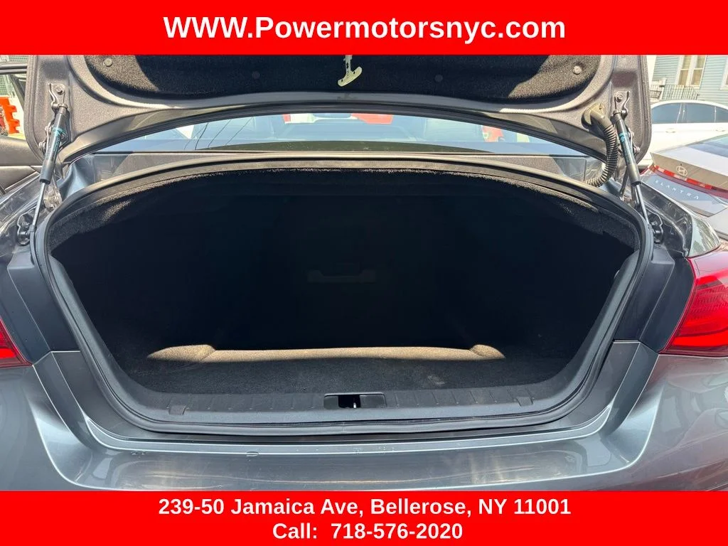 Used 2017 Gray INFINITI 3.7X image 30