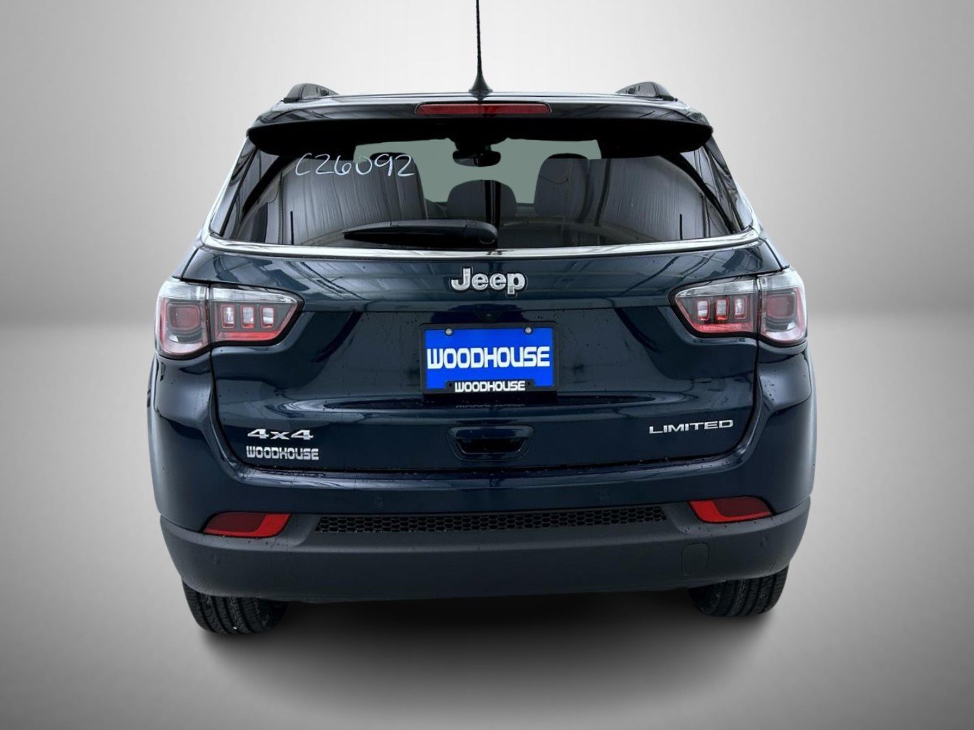 New 2026 Fathom Blue Pearl-Coat Exterior Paint Jeep Limited image 6