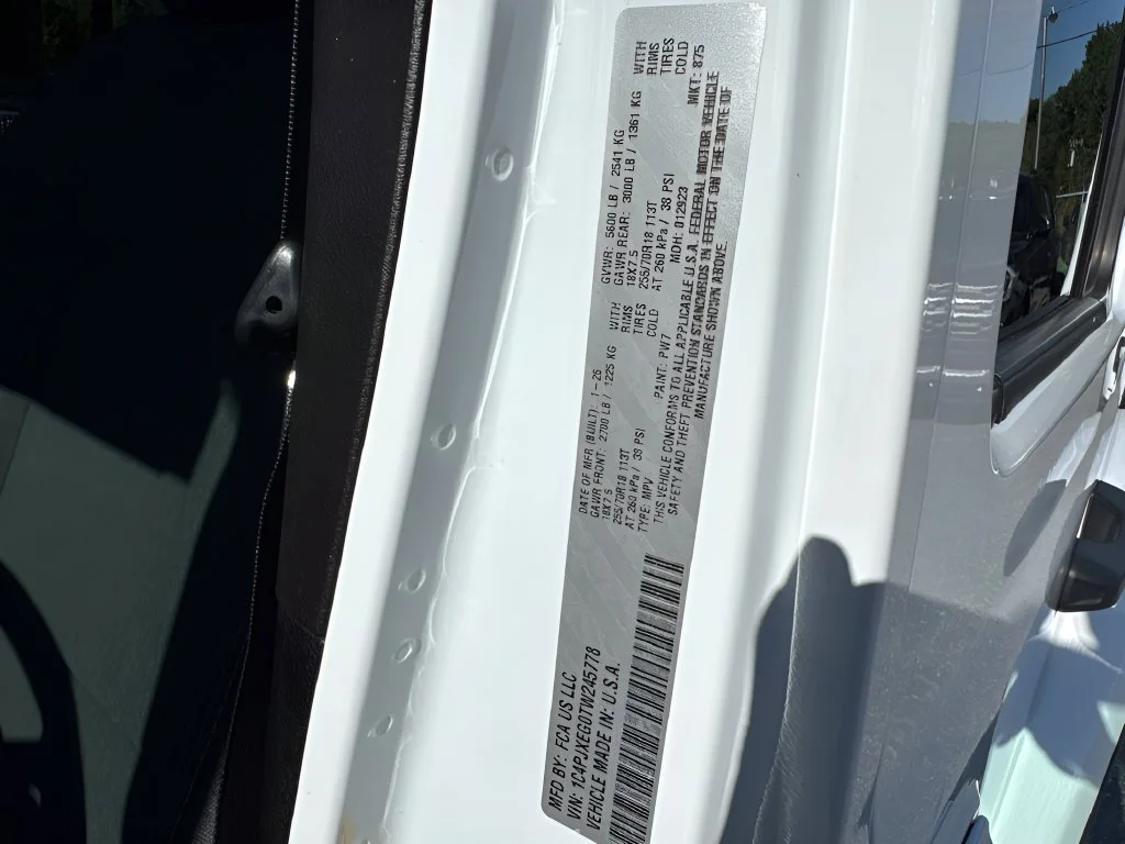 Used 2026 White Jeep Sahara image 24