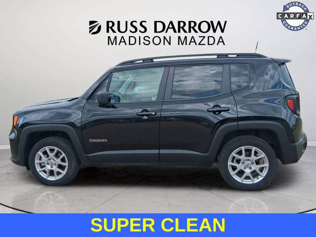 Used 2022 Black Jeep Latitude image 2