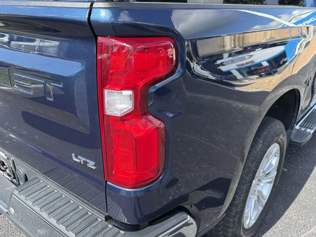 Used 2023 Northsky Blue Metallic Chevrolet LTZ image 9