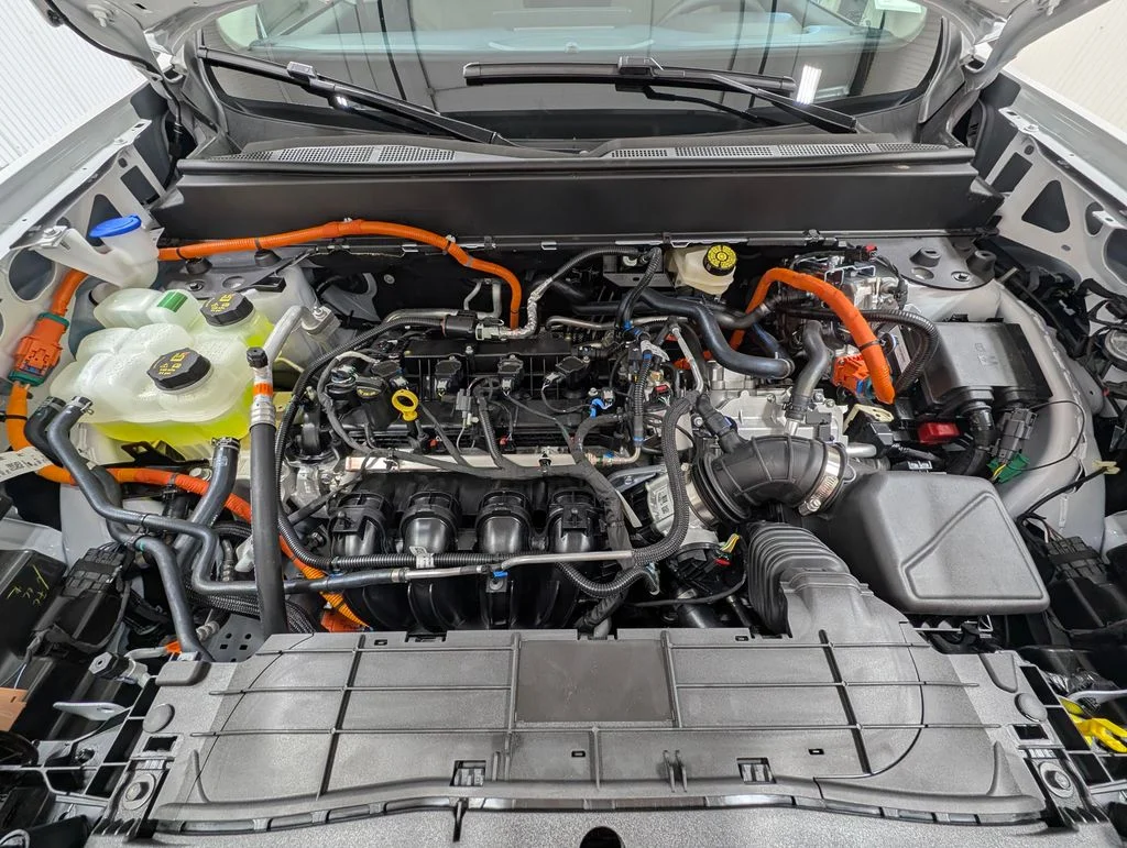 New 2026 Oxford White Ford Lariat® image 30