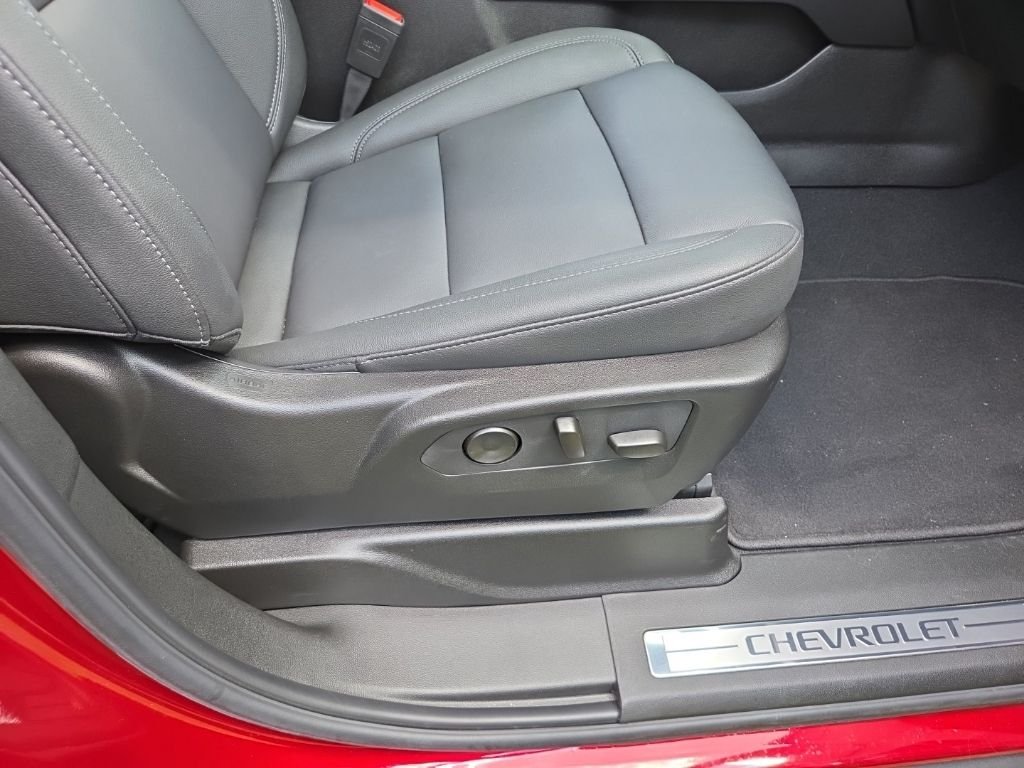 Used 2024 Radiant Red Chevrolet Z71 image 17