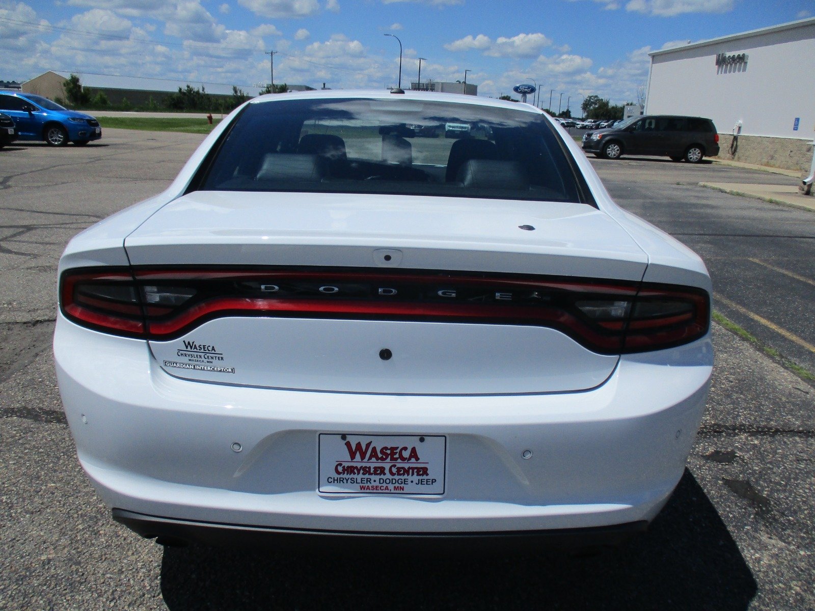 Used 2023 WHITE Dodge Police image 5