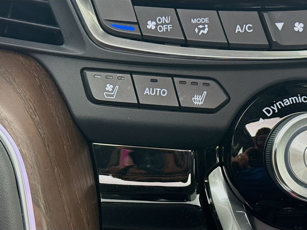 Used 2023 Gray Acura Advance image 22