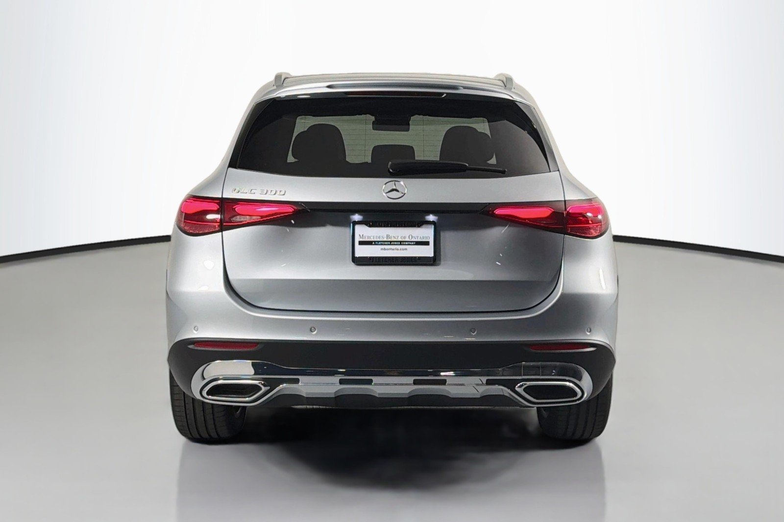 New 2026 Cirrus Silver Metallic Mercedes-Benz GLC 300 SUV image 3