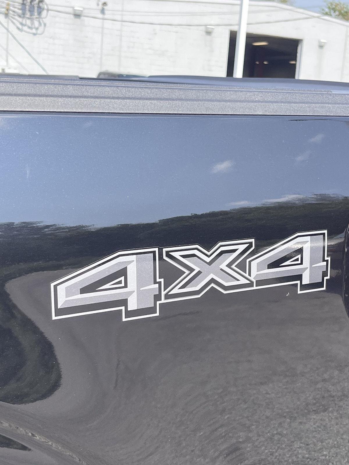 Used 2025 Agate Black Ford XLT image 14