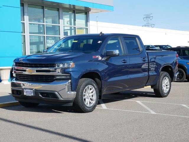 Used 2019 Chevrolet Silverado 1500 LT with VIN 3GCUYDED8KG198032 for sale in Roseville, Minnesota