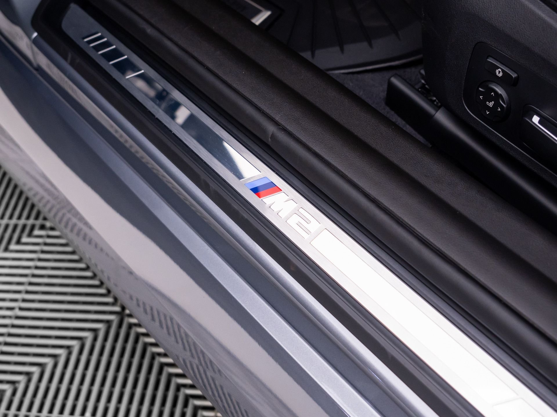 New 2026 Skyscraper Grey Metallic BMW Base image 15