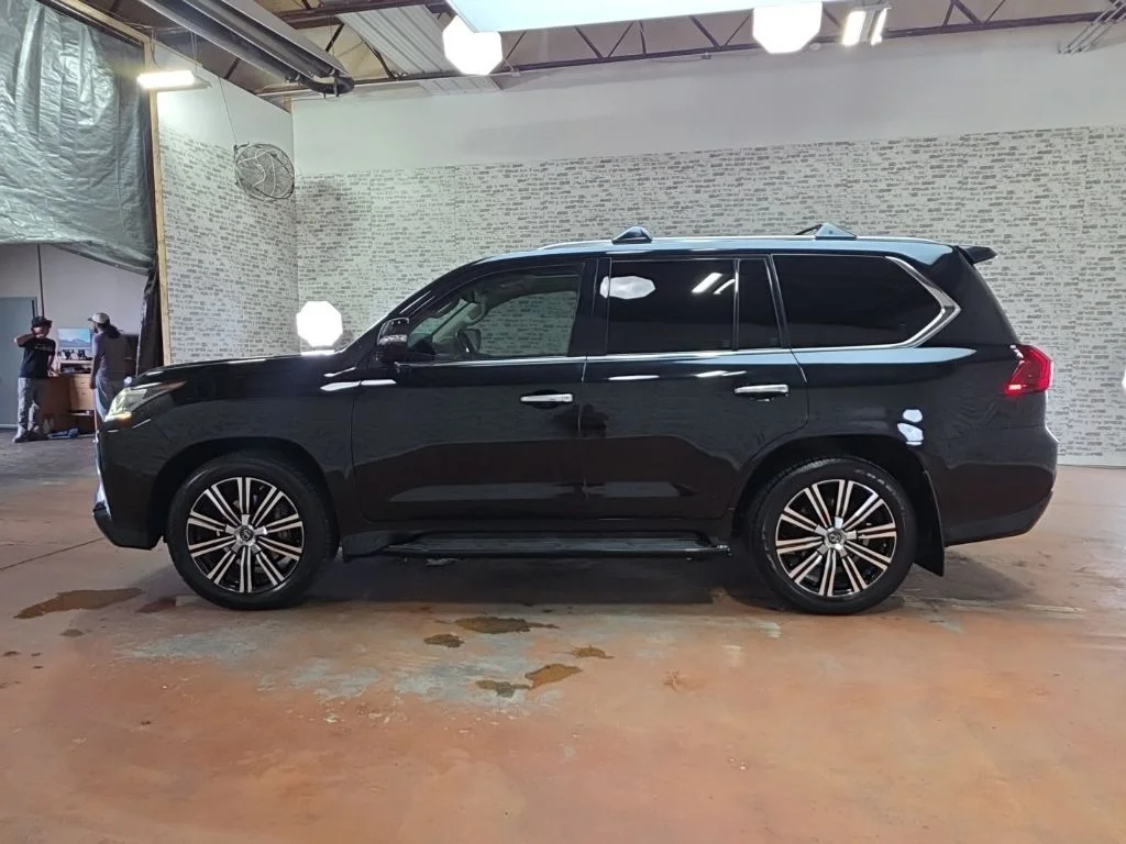 Used 2019 Black Onyx Lexus 570 image 5