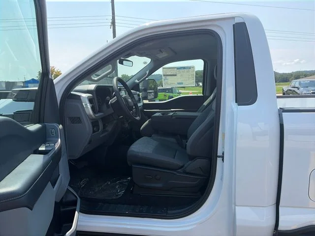 New 2026 White Ford XLT image 14