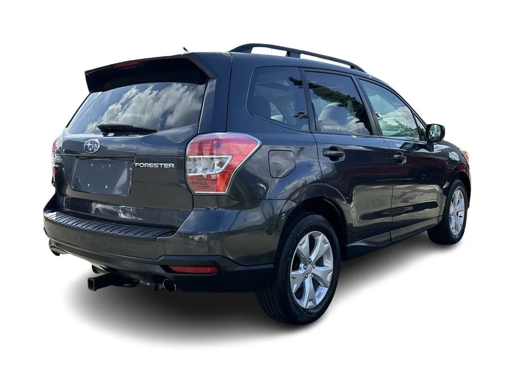 Used 2015 Dark Grey Metallic Subaru 2.5i Touring Package Local BC   Dilawri Certified image 14