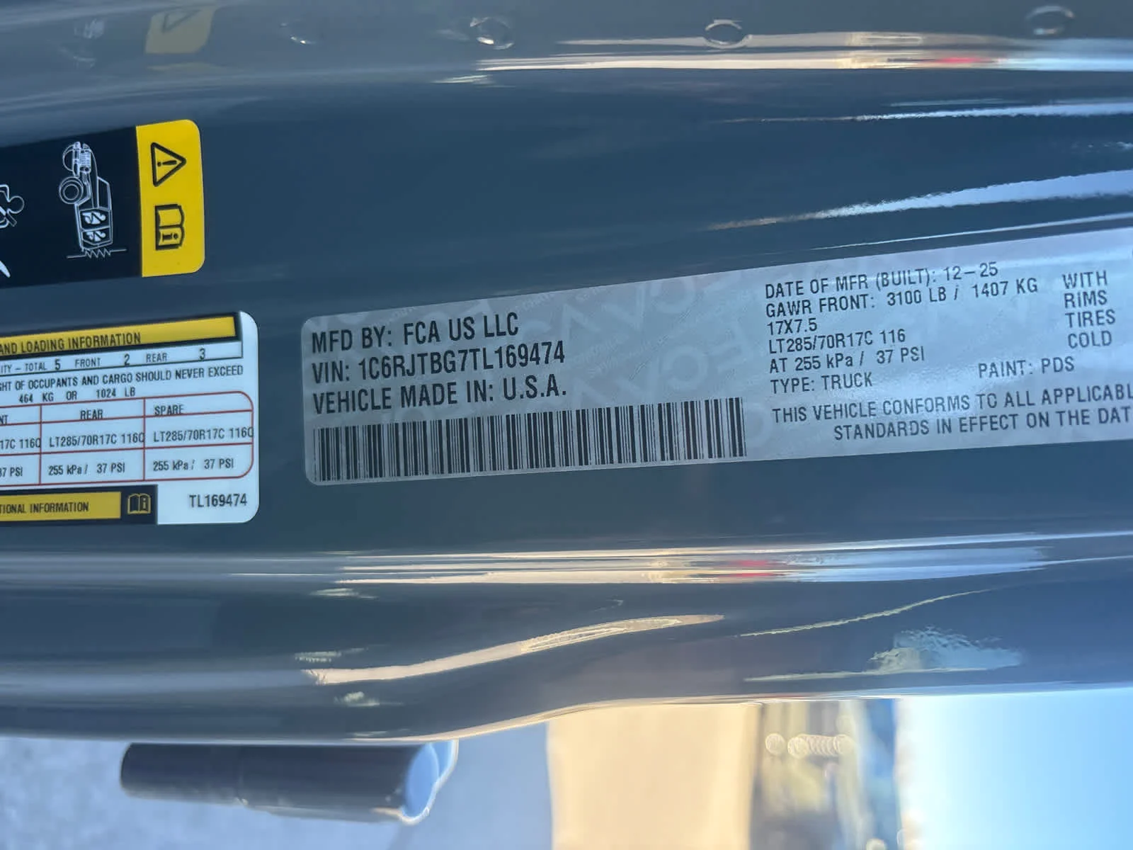 New 2026 Anvil Clear-Coat Exterior Paint Jeep Rubicon image 30