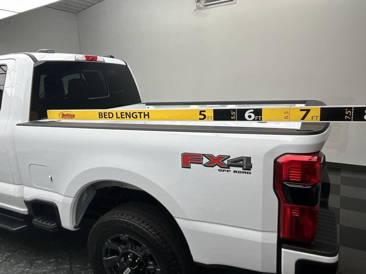 Used 2023 Oxford White Ford Lariat image 31