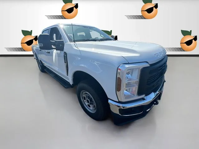 2025 Ford F-350 Super Duty Chassis Cab