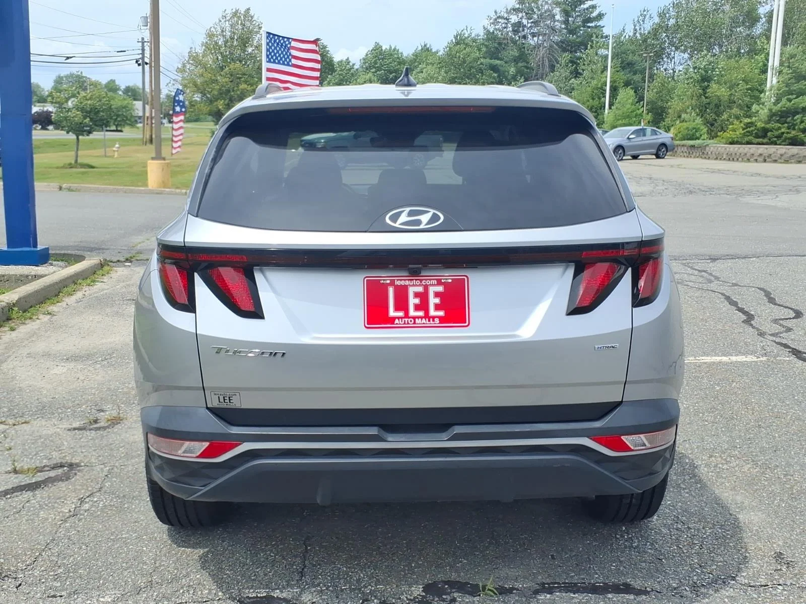 Used 2024 Shimmering Silver Hyundai SEL image 6