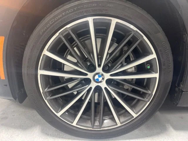 Used 2023 Black BMW 540i image 11