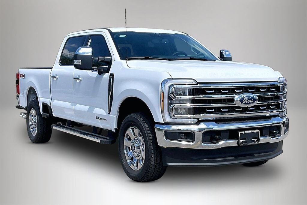 New 2026 Ford Super Duty F-250 Lariat 4D Crew Cab