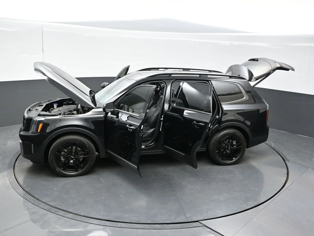 Used 2023 Black Kia SX-Prestige X-Line image 43