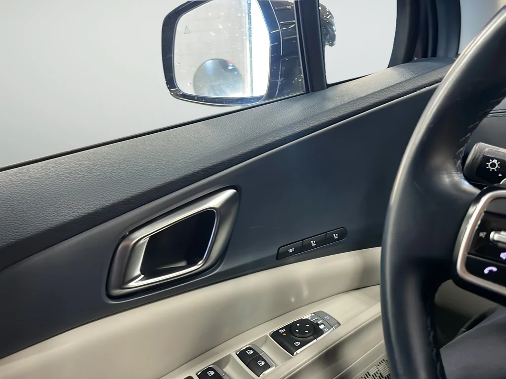 Used 2025 Gray Kia SX image 32