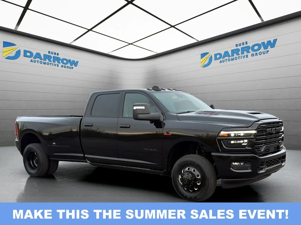 New 2026 Diamond Black Crystal Pearl-Coat Exterior Paint RAM Laramie image 7