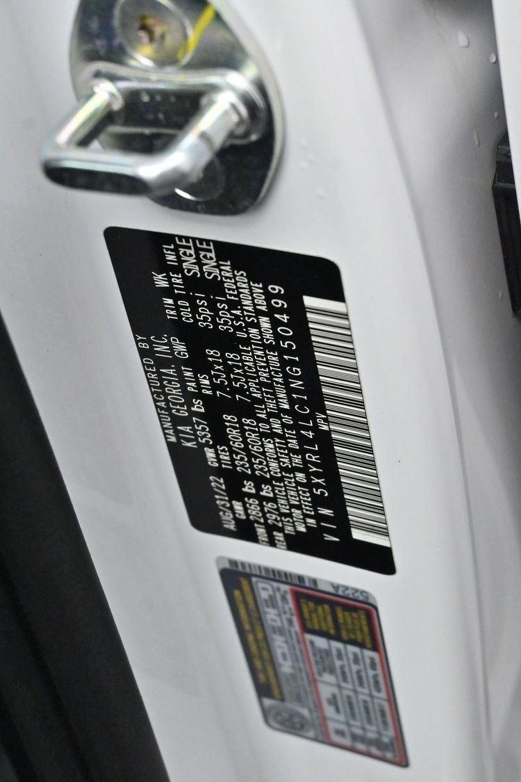 Used 2022 Glacial White Pearl Kia S image 42