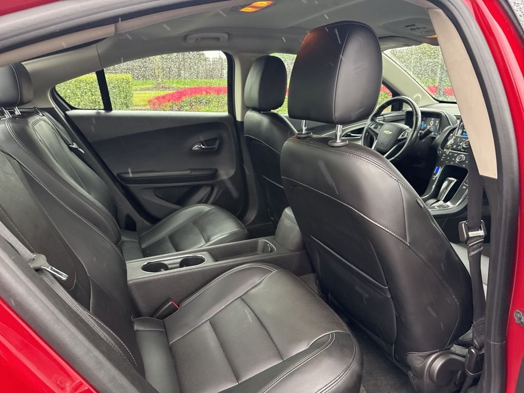 Used 2012 Crystal Red Tintcoat Chevrolet Base image 20