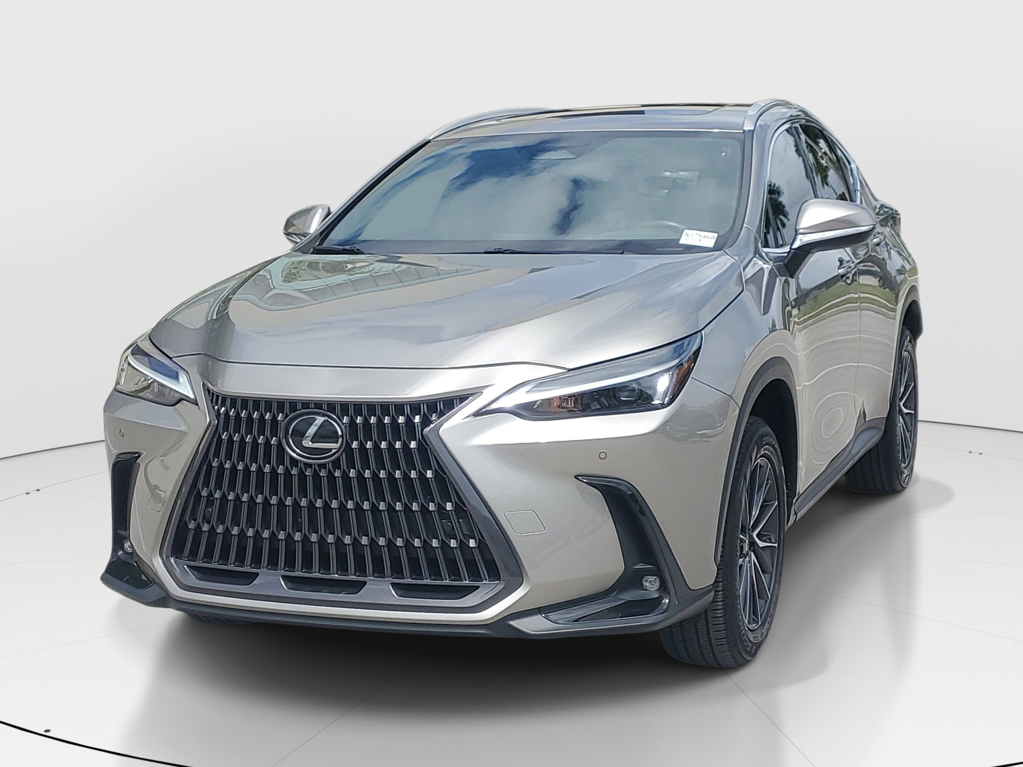 Used 2024 Silver Lexus NX 250 Premium image 4