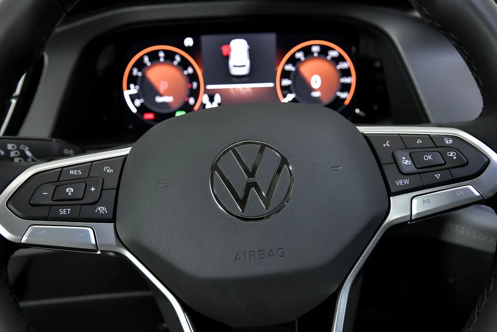 New 2026 Black Volkswagen 2.0T Peak Edition image 11